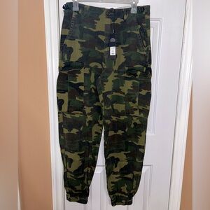 Brand New Fashion Nova Oversized Came Pants / Size Medium